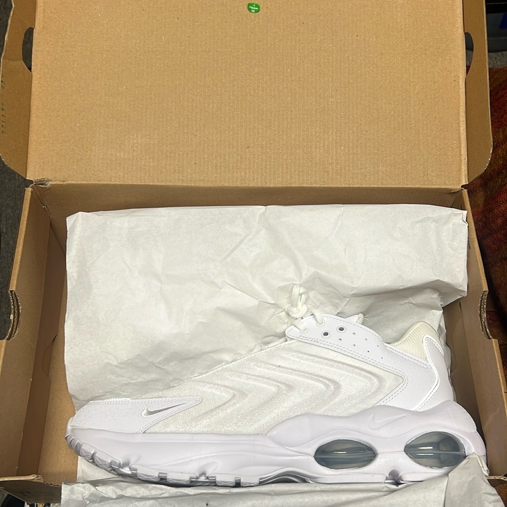 Brand New White Nike Air Max TW